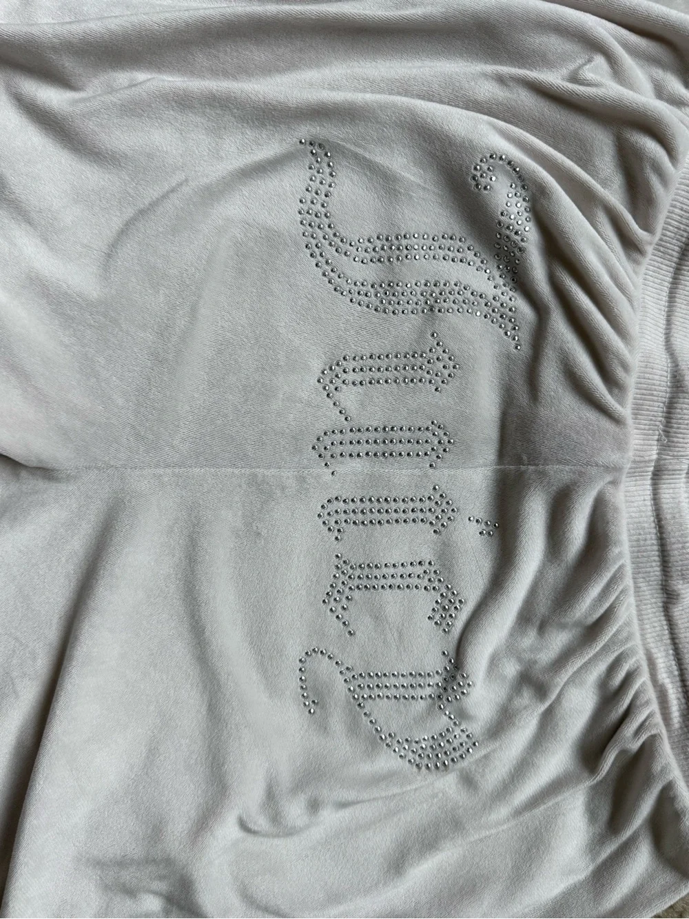 Juicy Couture soft white